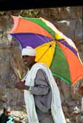 Mnich b�hem Timkatu. Lalibela. Etiopie.