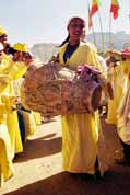 Proces� b�hem Timkatu. Lalibela. Etiopie.