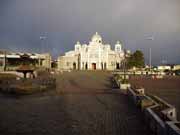 Basilika Nuestra Sra. de Los Angeles ve m�st� Cartago. Kostarika.