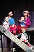 Vesnice horsk�ch kmen�. Oblast okolo vesnice Kalaw. Myanmar (Barma).