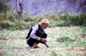 M�stn� mu� ve vesnici Kharanagh. �r�n.