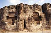 Hrobky v Naqsh-� Rostam. �r�n.