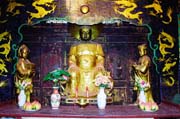 Chr�m Golden temple u Kunmingu. ��na.