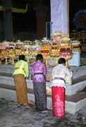 Hinduistick� slavnost. Bali, Indon�sie.