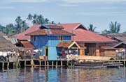 Vesnice Wakai. Oblast ostrov� Togean. Sulawesi, Indon�sie.