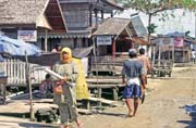 Vesnice Wakai. Oblast ostrov� Togean. Sulawesi, Indon�sie.