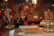Chr�m Man Mo. Hong Kong.