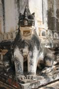 Dekorace na chr�mu v Baganu. Myanmar (Barma).