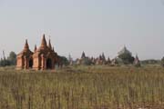 Chr�my v Baganu se rozkl�daj� na plo�e 42 km �tvere�n�ch. V�t�ina chr�m� byla postavena v letech 1000-1200, kdy byl Bagan hlavn�m m�stem prvn� Barmsk� ��e. Myanmar (Barma).
