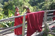 Mlad� mni�i. Provincie Chin. Myanmar (Barma).