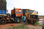 �erstv� sr�ka. �idi� se rozhodl, �e nepr�jezdnou silnici projede. Neprojel. Na cest� do m�sta Agadez. Niger.