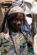 Trh na b�ehu �eky Chari. Oblast jezera �ad. Kamerun.