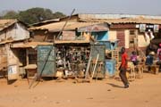 Pouli�n� trh ve m�st� N'Gaound�r�. Kamerun.