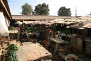 Trh ve m�st� N'Gaound�r�. Kamerun.