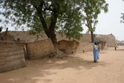 Pohled na kr�lovsk� pal�c ve vesnic Rey Bouba. Vesnice Rey Bouba je tradi�n�m kr�lovstv�m (lamidat) etnika Fulani. Kamerun.