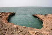 Severn� pob�e�� ostrova Socotra v oblasti rezervace Dihamri. Jemen.