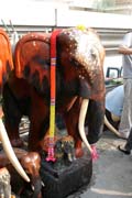Chr�m Erawan (San Phra Phrom), Bangkok. Thajsko.