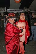 Masky na Halloween p�rty, Minnesota. Spojen� st�ty americk�.