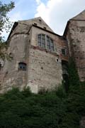 Hrad Pern�tejn, zalo�en v polovin� 13. stolet� je jedn�m z nejzachovalej��ch goticko-renezan�n�ch hrad� v Evrop�. Nedv�dice. �esk� republika.