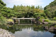 Zahrada Koko-en ve m�st� Himeji. P�kn� p��klad typick� japonsk� zahrady. Japonsko.