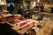 Ryb� trh Tsukiji, Tokio. Japonsko.