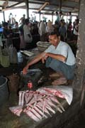 Ryb� trh ve m�st� Sittwe. Myanmar (Barma).