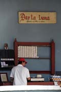 Bar la Luna, centrum m�sta Trinidad. Kuba.