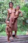 Siberut - tradi�n� mentawajsk� �ena